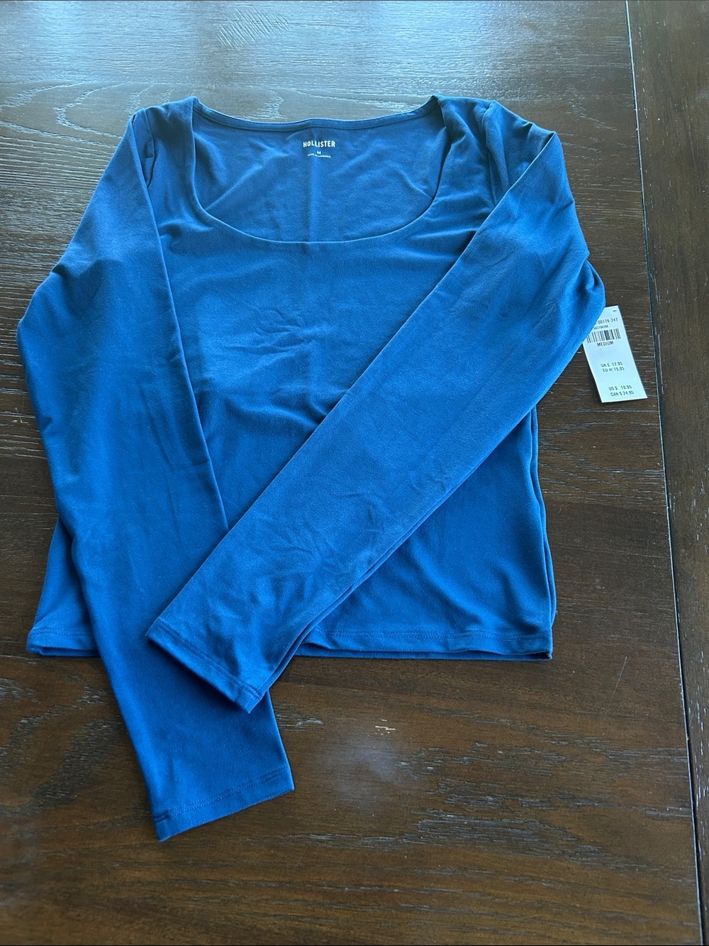 Hollister Long Sleeve Scoop Neck Top - NWT